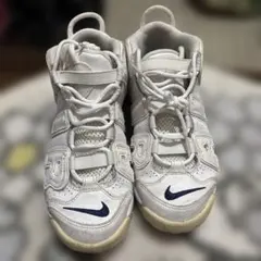 NIKE AIR MORE UPTEMPO スニーカー22