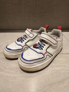 ZARA MARVEL キッズ スニーカー 17cmのサムネイル