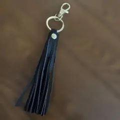 牛革　バッグチャーム
