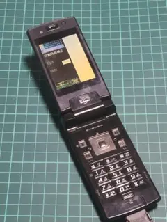 docomo SH902iS 携帯電話 ガラケー sharp FOMA 3Gのサムネイル