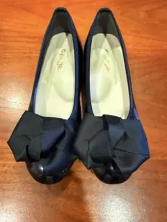 velikoko 黒エナメル　パンプス