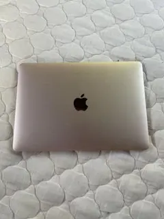 Apple MacBook ゴールド