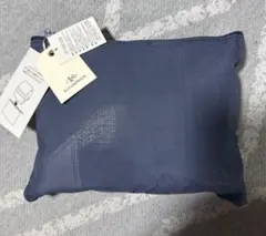 ACCOMMODE ネイビー 折りたたみ　バックパックのサムネイル