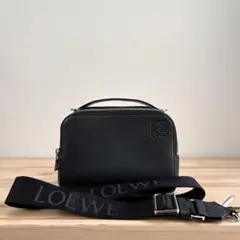 極美　LOEWE　ロエベ　2way クロスボディ　カメラバッグ　ショルダーバッグのサムネイル
