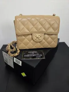 CHANEL ミニマトラッセ キャビアスキン ベージュギャランティカード付きのサムネイル