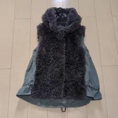 新品未使用　troisミミクリーシープファーフーディッドベスト