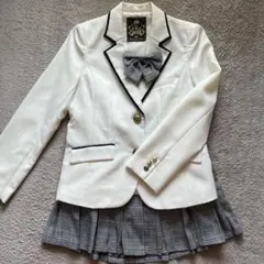 【repipi armario】卒業式服 スーツ3点 美品(＋ブラウス)