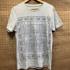 GAIJIN MADE BLUE BLUE ペイズリー　バンダナ　Tシャツのサムネイル