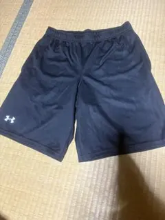 【訳あり】UNDER ARMOUR UAチーム ショーツ ブラック Mサイズ