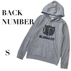 バックナンバー ロゴプリント 長袖パーカー グレー S カジュアル　デイリー