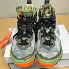 Jordan ハイカットスニーカー オリーブ/グレー/オレンジ