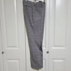 ユニクロ感動パンツ　ウルトラライト