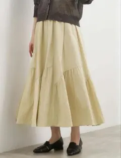 最終値下げ★groveグローブ☆ロングスカート ベージュ ティアードのサムネイル