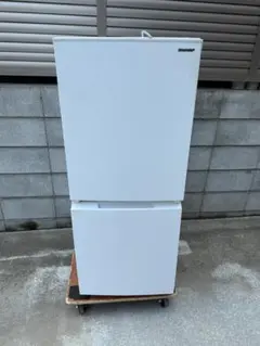 自社配送設置無料　高年式　シャープ24年/152L 冷蔵庫　一人暮らし 自社配送設置無料 高年式 シャープ24年/152L 冷蔵庫 一人暮らし - メルカリ