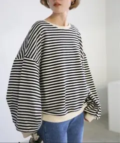 ゆったりルーズオーバーシルエット　ボーダープルオーバー