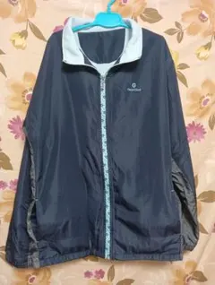 Item thumbnail for item 7040c416-9f45-4a68-8f53-b12cd0c87f6d