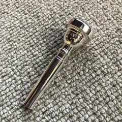 Item thumbnail for item e57610cc-cb9c-4c5a-8f19-614eff0a9bc7