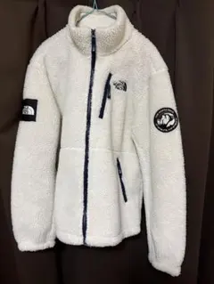 Item thumbnail for item 55887cd7-53b4-475f-b5c9-e3e88459450f