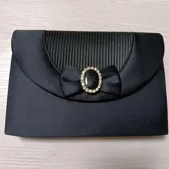 黒 パーティバッグ・クラッチバッグ