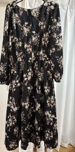 ナチュラルビューティベーシック　長袖ロングワンピ