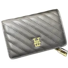 新品　TOMMY HILFIGER 二つ折り財布　ブラック レディース　トミー