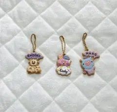 キーホルダー　BT21 3点セット