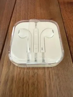 新品 アップル純正 イヤホン Apple EarPods