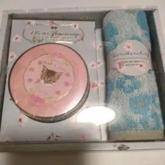 Merci Beaucoup ボディクリーム ハンカチ ギフトセットのサムネイル
