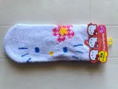 ★ハローキティ モコモコ靴下 ソックス 限定品　タグ付き