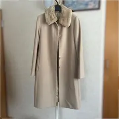 Aylesbury ベージュ ファー襟 ロングコートのサムネイル