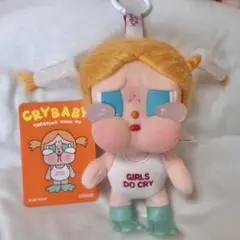 POPMART CRYBABY クライベイビー　ぬいぐるみペンダント
