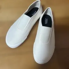 ZARA メンズスリッポン　ホワイト　未使用　39,40ザラ
