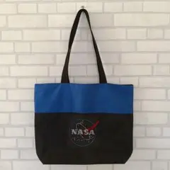 Item thumbnail for item 92209c68-d7c1-4e51-90c7-ed747e0ac112