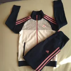 キッズ140 アディダスジャージ上下