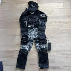 警察 コスプレ