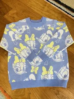 Disneyドナルド&デイジーニットセーター　140㎝