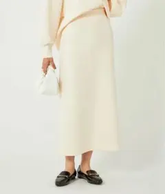 美品 グリーンレーベル リラクシング　ダンボールナロースカート