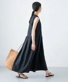 nest Robe : 25ss ラッセルボーダースクエアトップス○F○黒×白 - メルカリ