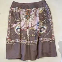 YUKI TORII のシルク100%の上品で華やかなスカートサイズ42のサムネイル