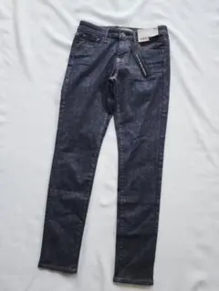 【新品】ユニクロ　ウルトラストレッチジーンズ　25