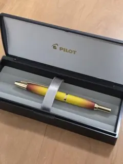新品☆2007年限定☆PILOT パイロット キャップレス 万年筆 オレンジ