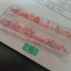 ハンドメイド等に　ケース入りデコスライスパーツ②　クリスマス　サンタ　他