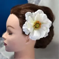 コサージュ　髪飾り　アネモネ　白　入学式　パーティー　ブライダルヘアアクセサリー
