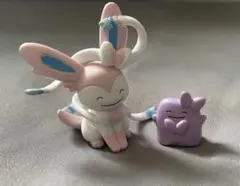 へんしん　メタモン　ニンフィア　ぬいぐるみ Amazon.co.jp: ポケモンセンターオリジナル ぬいぐるみ へんしん