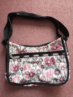 LeSportsac　ハート柄　ショルダーバッグ