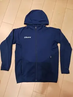 ATHLETA フード付きピステ L ネイビー