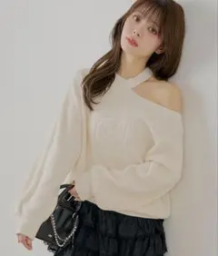 ANDREA&Co. レースオフショルニット グレー - メルカリ