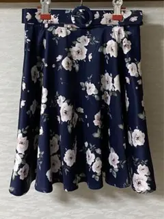 INGNI 花柄スカートのサムネイル