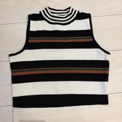 Latina トップスのサムネイル