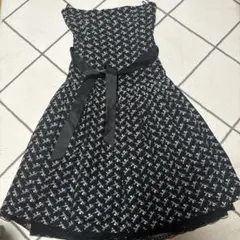 『美品』　黒花柄ワンピース　ドレス